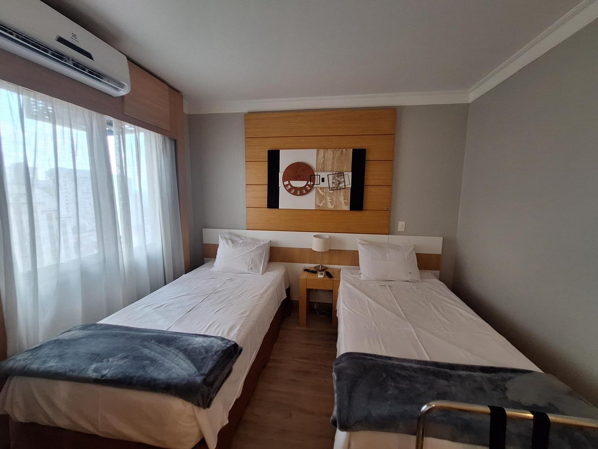 Apartamento Flat Nobil Em Frente Ao Aeroporto Congonhas Gratis Garagem 914
