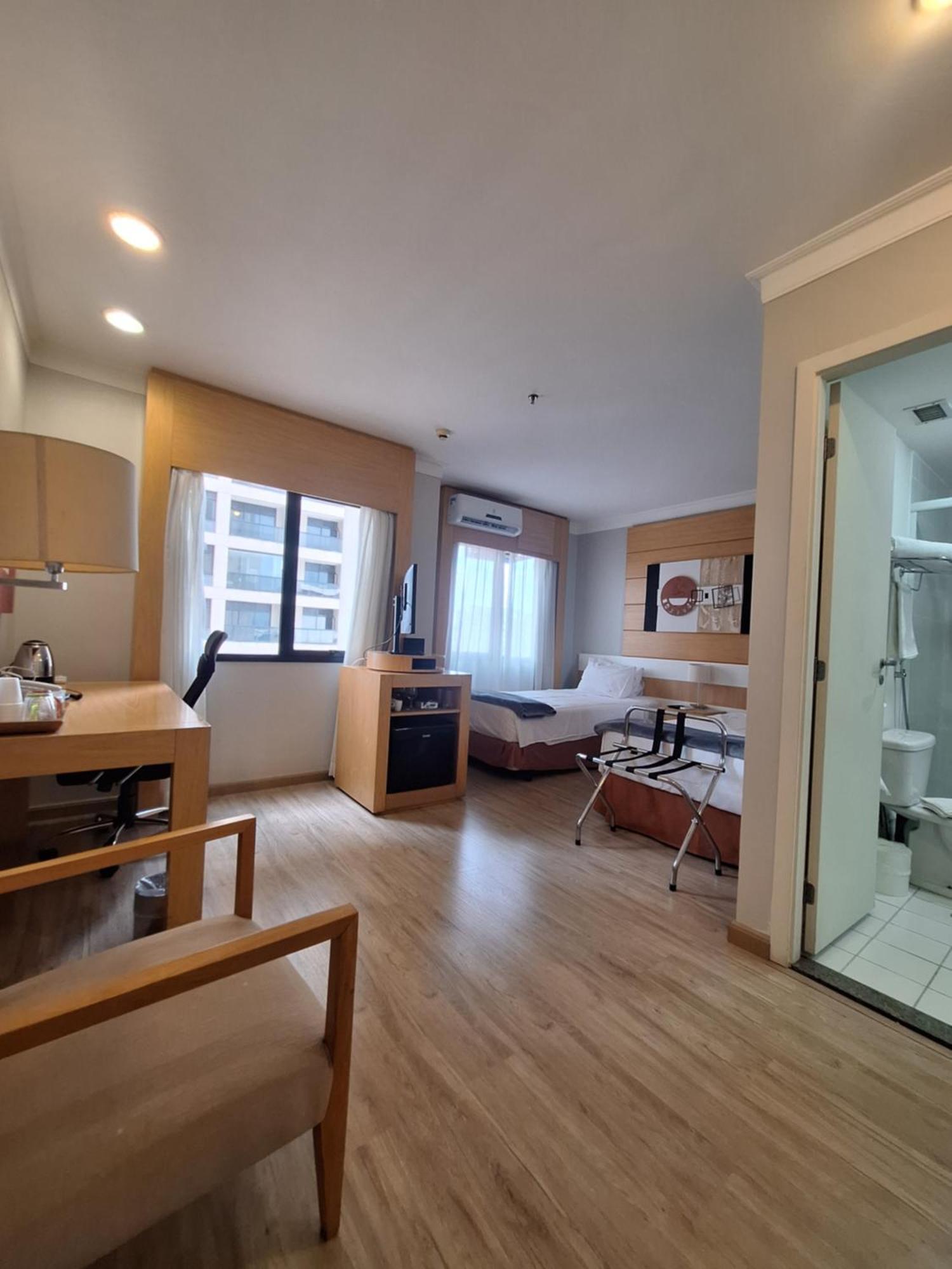 Apartamento Flat Nobil Em Frente Ao Aeroporto Congonhas Gratis Garagem 914 *